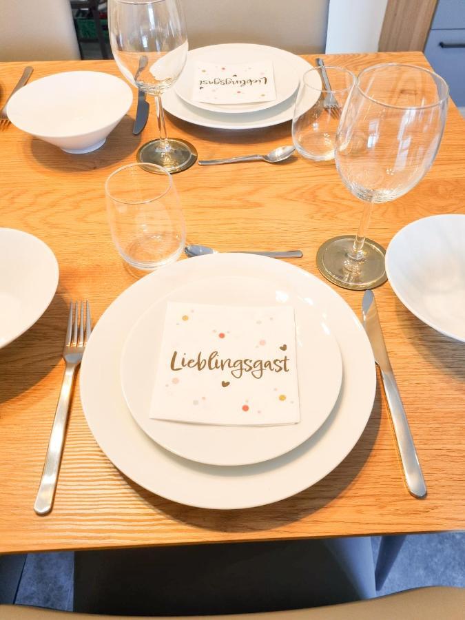Orangehome: Waldlichtung - Zentral Zwischen Therme Und Stadtmitte Bad Aibling Exterior foto